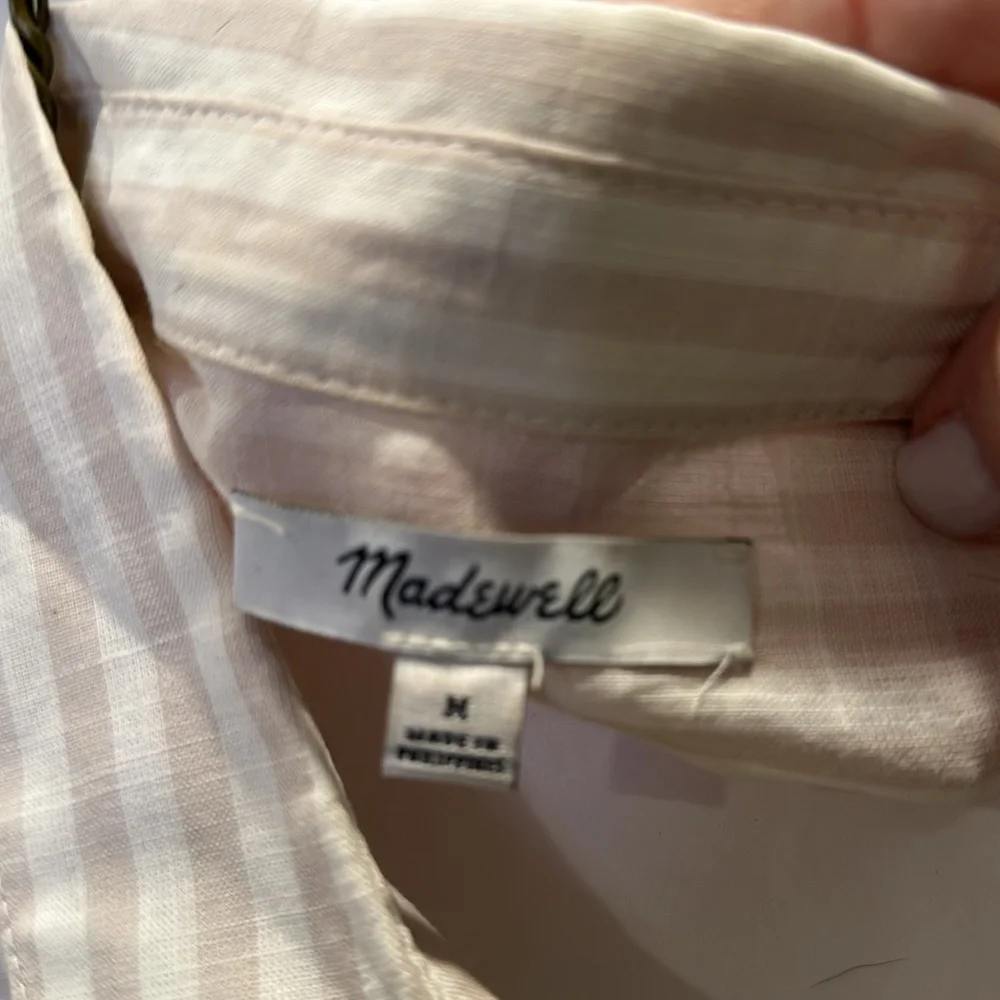 Madewell button front blouse.  Sz M.  Short sleeve.  Cream/khaki stripe. EUC - Picture 2 of 4